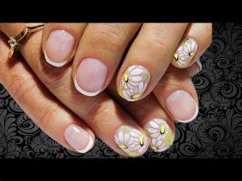 💕 Белые ромашки на коротких ногтях 💕 Красивый и простой летний дизайн ...