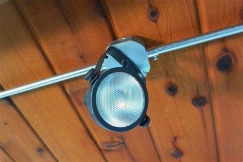 How to: Install Your Own DIY Industrial “Track” Lighting on the Cheap ...