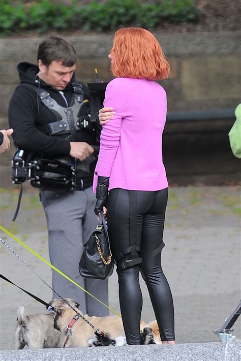 SCARLETT JOHANSSON at Saturday Night Live Set in New York – HawtCelebs