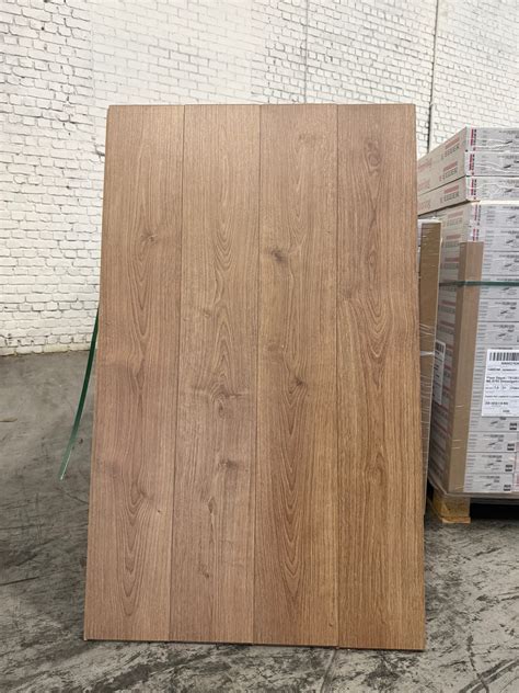 north oak marketplace 1