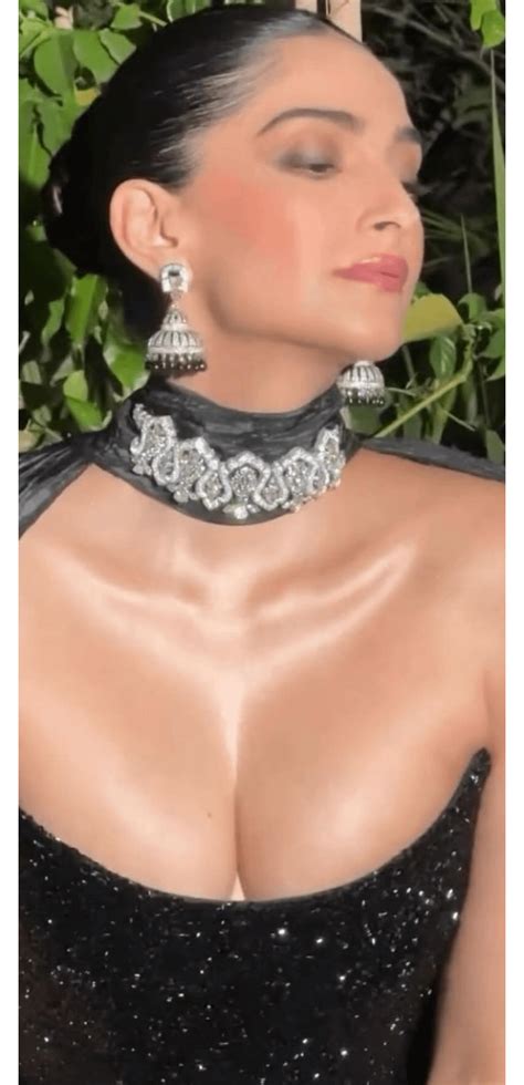 super sonam kapoor rfaptodesiactress
