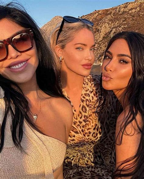 Kim Kardashian Shares Vacation Snaps with Lauren Sánchez, Olivia Pearson