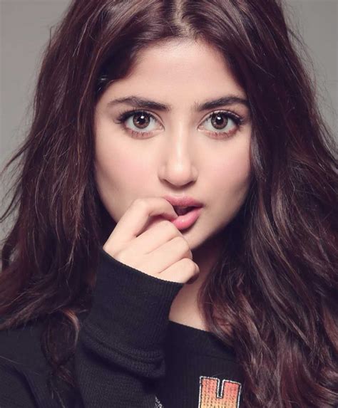 6 Facts about Sajal Aly that are still unknown to her Fans!