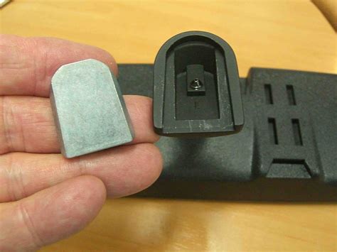 Mirror Monitor Windscreen Pivot Mounting Bracket by Parksafe | Burg Design