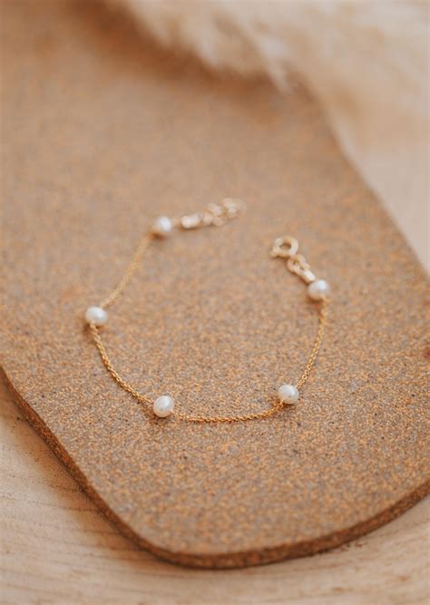 Pearl Bracelet