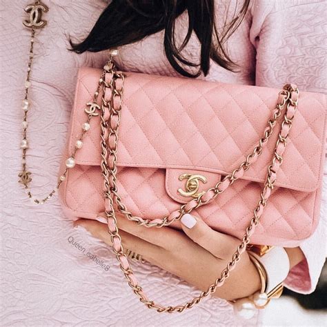 Pink Chanel Purse Outfit | semashow.com