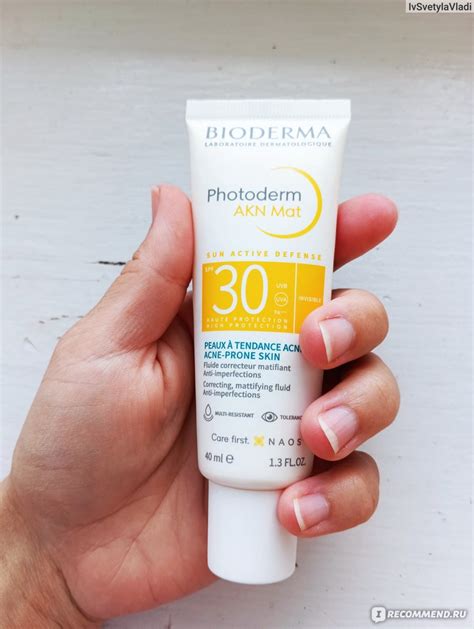 Крем для лица Bioderma Photoderm AKN Mat SPF 30 Фотодерм AKN матирующая ...