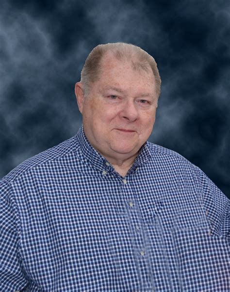 In Memory of John Smith: Obituary and Service Details 2