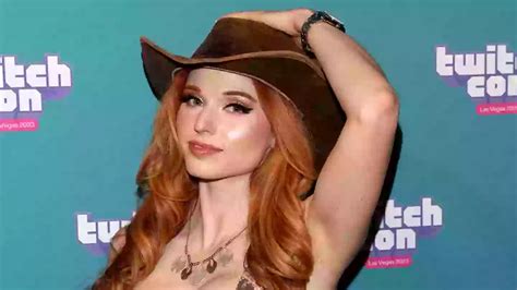 What Industry Experts Are Saying About the Amouranth Leaks Timeline - 5jj5416