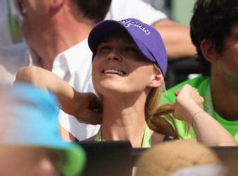 erin and sara foster net worth