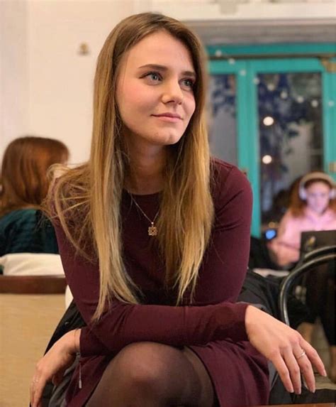 Ekaterina Pavlova – Medium