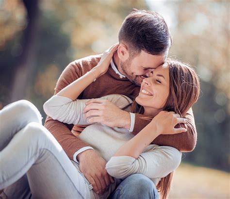 9 Signs You're Falling in Love
