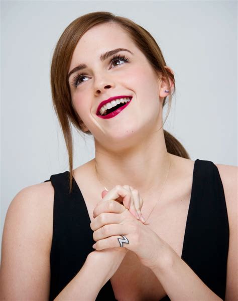 Emma #Watson | Emma watson, Emma, Deep purple lipstick
