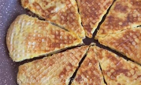 Вафельные коржи с фаршем на сковороде в кляре простой рецепт пошаговый