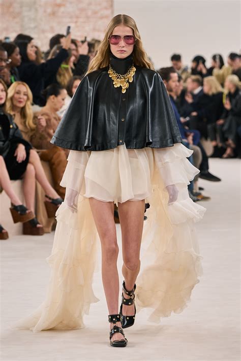 Chloé Fall 2024 Ready-to-Wear Fashion Show | Vogue
