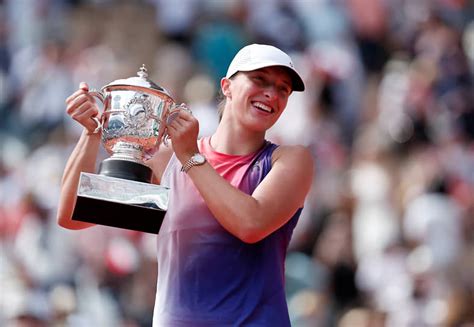 Ига Швёнтек победила на Roland Garros