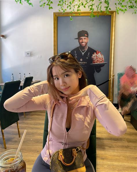 imyujia - imyujia added a new photo.