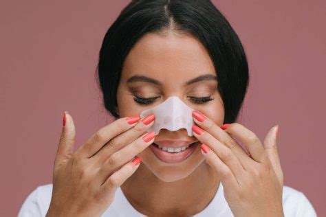 9 Timeless Nail Colors That Will Never Go Out of Style | The Everygirl