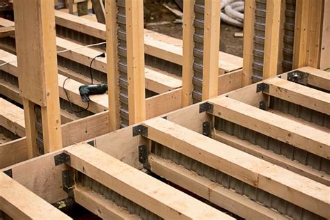 Каркасные фермы перекрытий | Framing materials, Wood, Frame