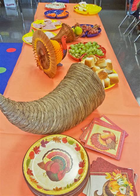 Thanksgiving Feast at Avon Early Learning Center - The Villager