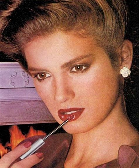 40 Captivating Portraits of ’80s Icon and Supermodel Gia Carangi ...
