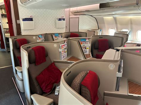 review garuda indonesia  business class sin cgk