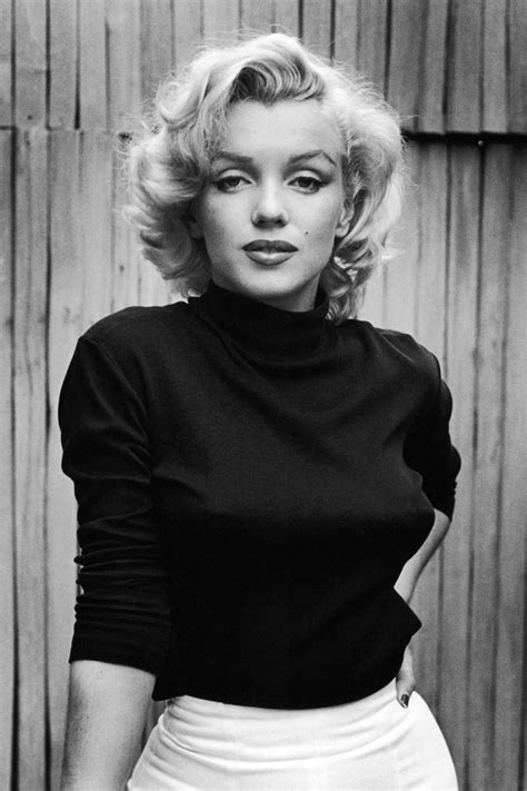 Download Marilyn Monroe Wallpaper