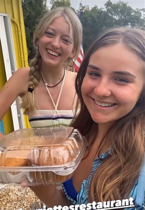 Piper Rockelle w/ Emily Dobson in 2022 | Piper, Instagram story, Instagram