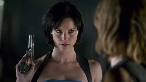 Sienna Guillory Wallpapers - Wallpaper Cave