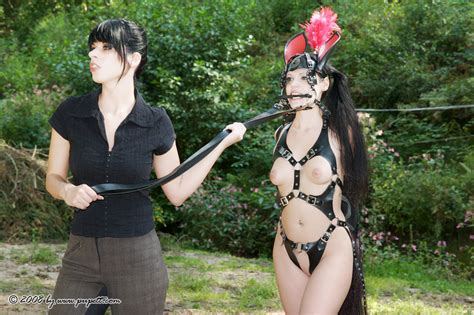 pony girl Porn Pic - EPORNER