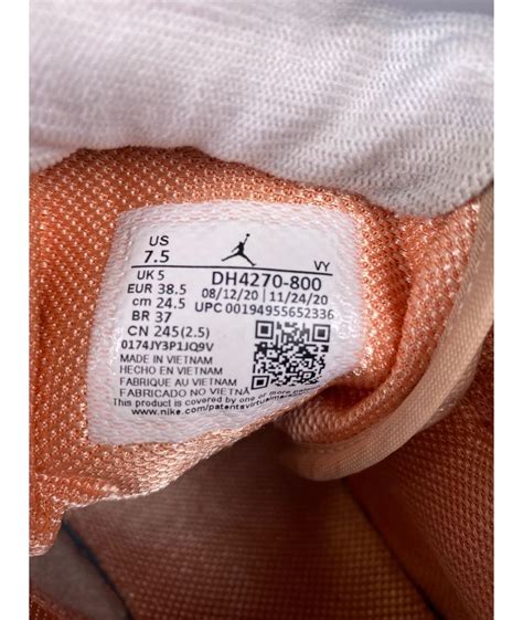NIKE Оранжевое кроссовки для женщин – купить в интернет магазине с ...