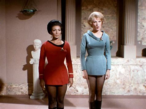 Star Trek actress Nichelle Nichols dead at 89 | New York Post
