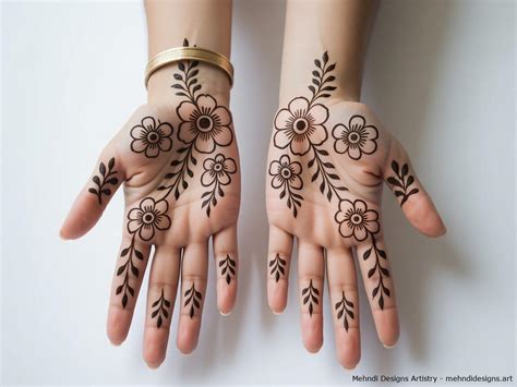 41 Best Flower mehndi designs for front hands
