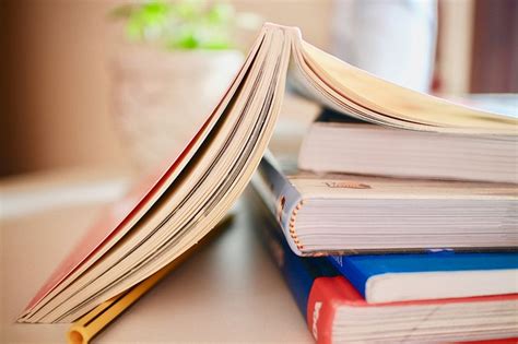 penerbit buku terpercaya  indonesia kirim naskah
