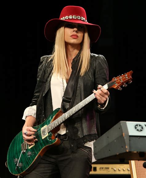 Orianthi photo gallery – Artofit