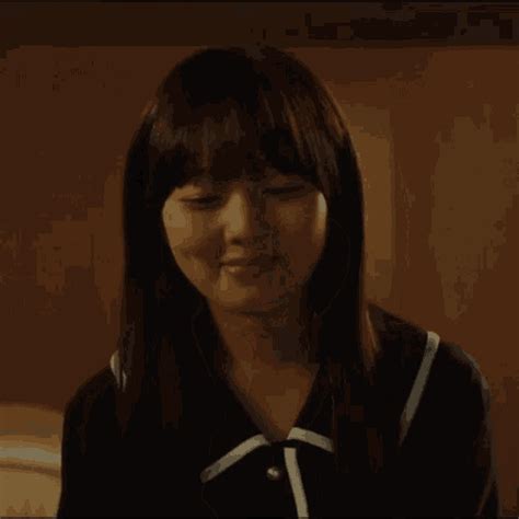 Suzy Flirting Gif Suzy Flirting Smile Discover Share Gifs | My XXX Hot Girl