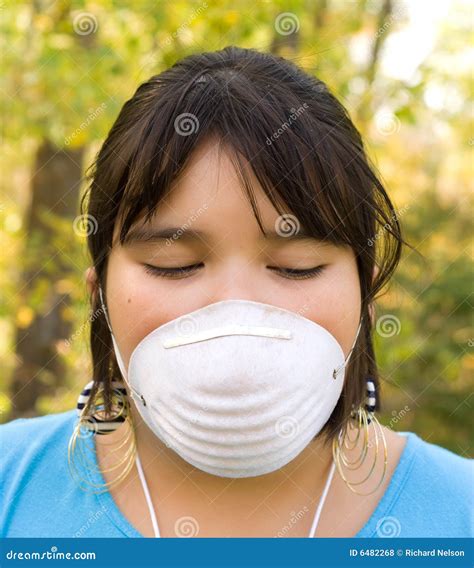 Dust Mask Royalty-Free Stock Photo | CartoonDealer.com #20415609