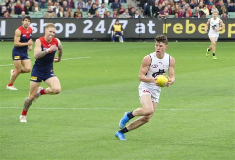 Sam Walsh’s ascent to win the John Nicholls Medal in his third AFL