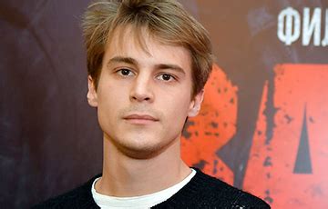 Popular Russian Actor Admired Women's Marches in Belarus - Belarusian ...