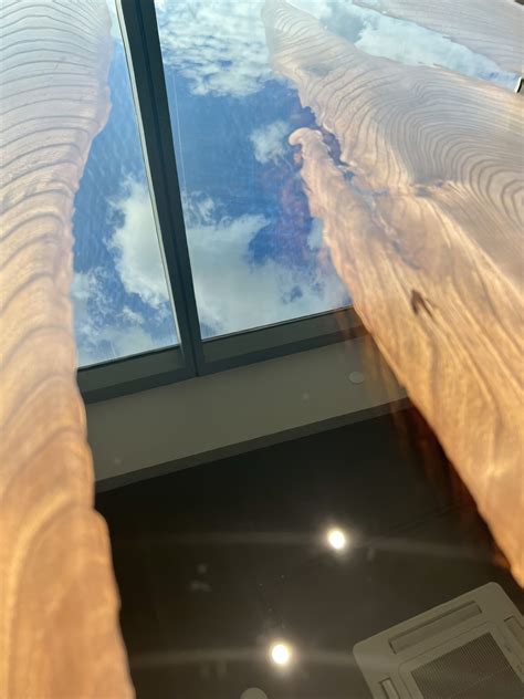 Natural Wood Office Desk - Epoxy Resin - Vilasaa