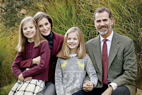 Espanjan kuningashuone on täynnä rakkautta: Felipe ja Letizia