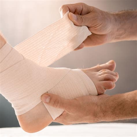 Expert Advice: Managing Foot Wounds Effectively for Diabetics