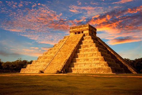 Chichen Itza - Traveler