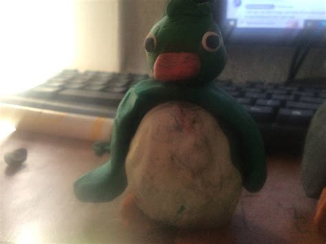 Green penguin!!! by 78pingu on DeviantArt