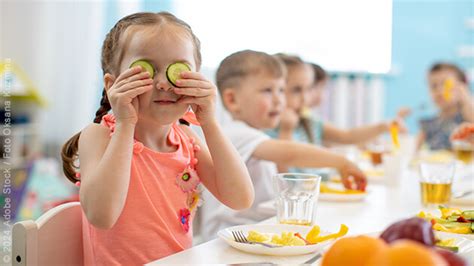 warum und worueber lachen kinder die fachseite fuer erzieherinnen