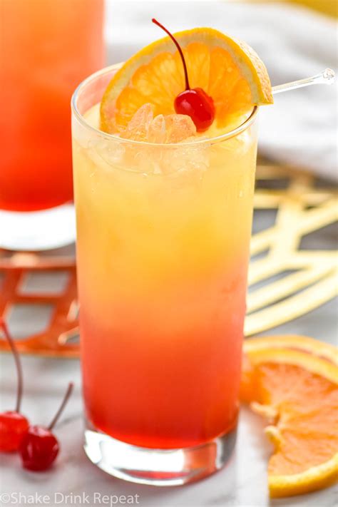 Golden Margarita - Shake Drink Repeat
