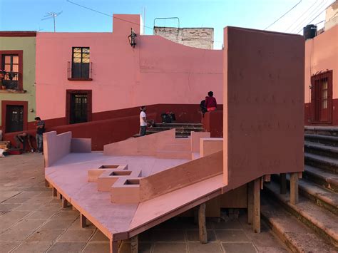 Plazuela Del Carmen
