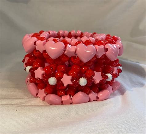 Red and Pink Kandi Cuff With Hearts - Etsy | Kandi cuff, Kandi, Diy