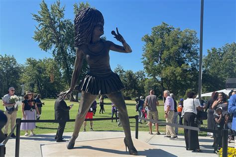 Statue of rock n’ roll queen Tina Turner unveiled in Tennessee