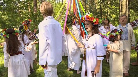 хор "Жайвір" кліп На Івана,на Купала - YouTube